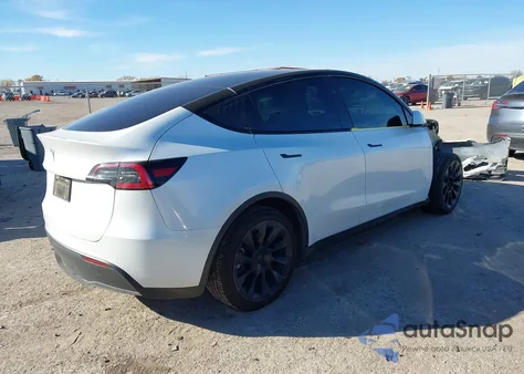 2024 Tesla Model Y Long Range Dual Motor All-Wheel Drive/Rwd from USA, damaged, VIN 7SAYGDED5RF095433